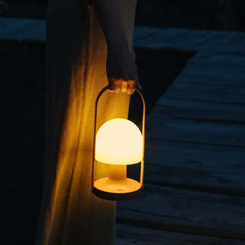 MARSET FollowMe LED-Tischleuchte mit Akku in blassrosa – Bild 7