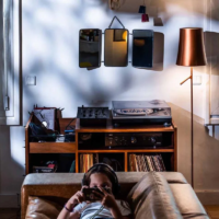 Foscarini Birdie LED-Stehleuchte mit Touchdimmer – Bild 3