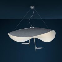 Lederam Manta S2 Pendelleuchte Licht an in weiß von Catellani & Smith