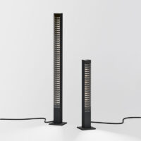 IP44.de Lin Base LED-Pollerleuchte in Deep Black