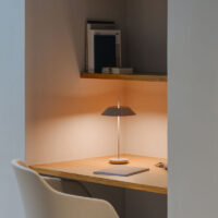 Vibia Mayfair Mini 5495 Akku Tischleuchte Grün als Tischbeleuchtung