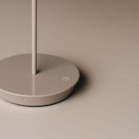 Vibia Mayfair Mini 5495 Akku Tischleuchte Ansicht Touchdimmer