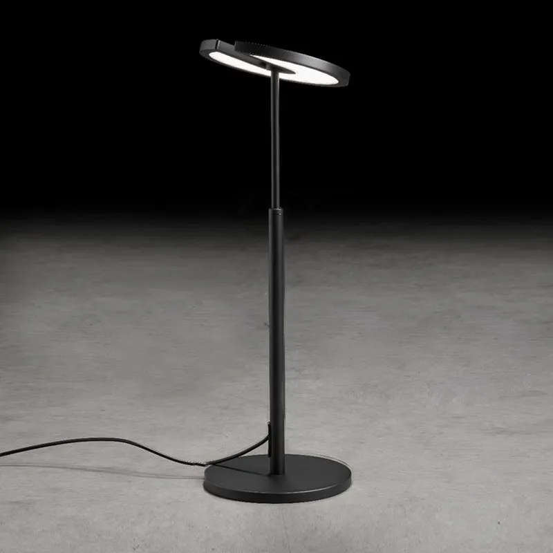 Holtkötter Supernova T LED-Tischleuchte Schwarz