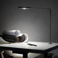 Lumina Flo Grommet F46 LED-Tischleuchte