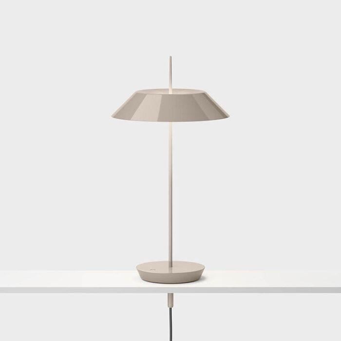 Vibia Mayfair Mini 5496 LED-Tischleuchte beige