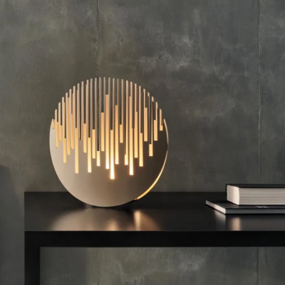 CINI & NILS Manhattanhenge LED-Tischleuchte