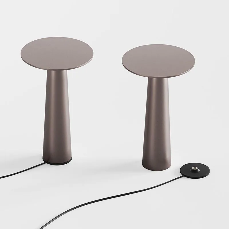 IP44.DE Lix Akku-Tischleuchte Dim to Amber 2700K-1800K – Bild 3