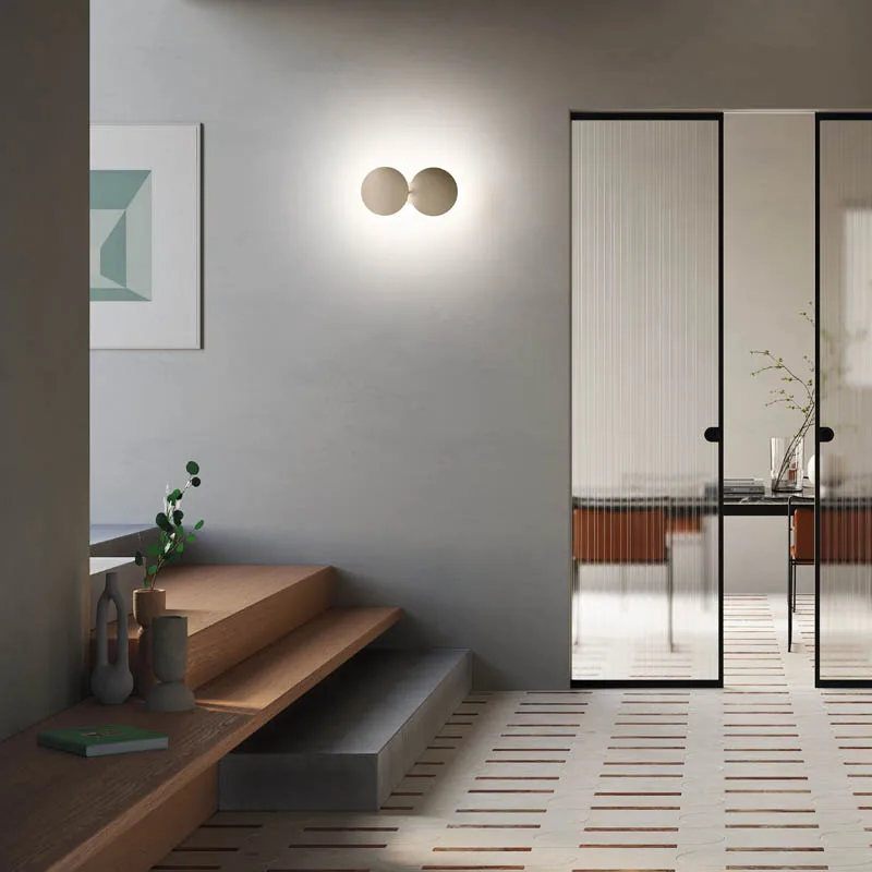 Lodes Puzzle round double LED-Wandleuchte für indirektes Raumlicht