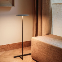 Vibia Flat 5957 LED-Stehleuchte