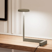 Vibia Flat 5970 LED-Tischleuchte – Bild 7
