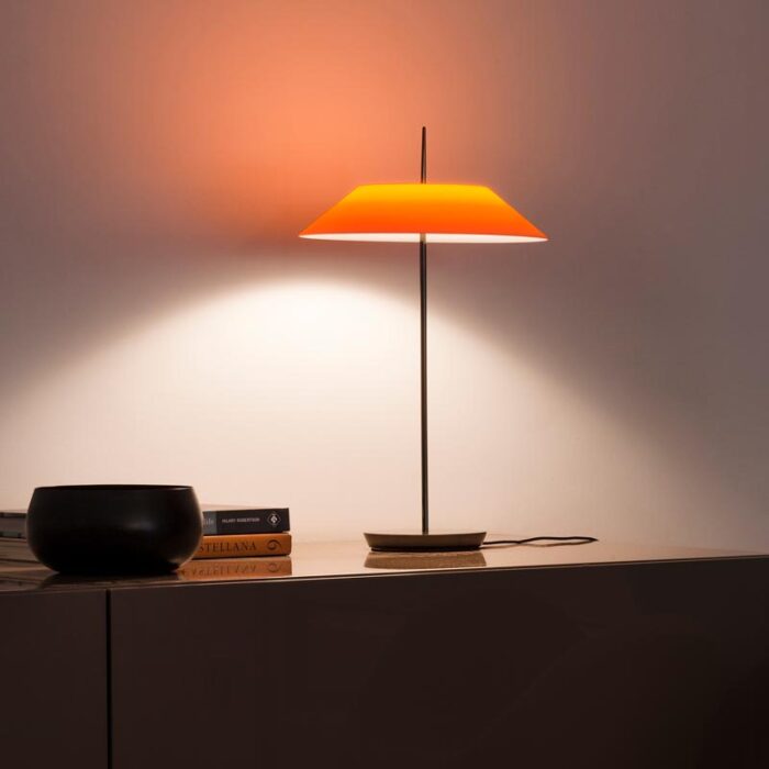 Vibia Mayfair 5500 LED-Tischleuchte Orange