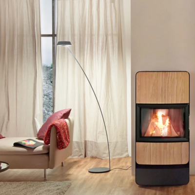 OLIGO Glance LED-Stehleuchte gebogen