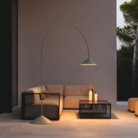 Vibia Out 4275 LED-Stehleuchte zur Festmontage mit direktem Licht nach unten