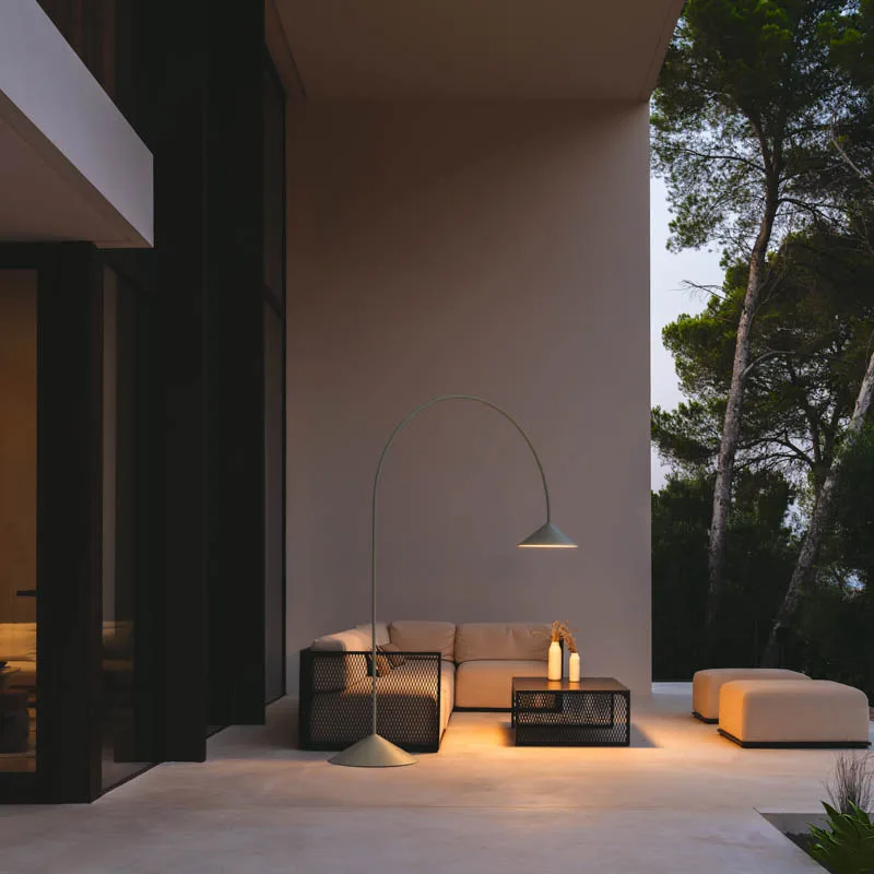 Vibia Out 4275 LED-Stehleuchte zur Festmontage – Bild 5