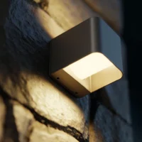 IP44.DE Intro LED-Außenwandleuchte – Bild 3