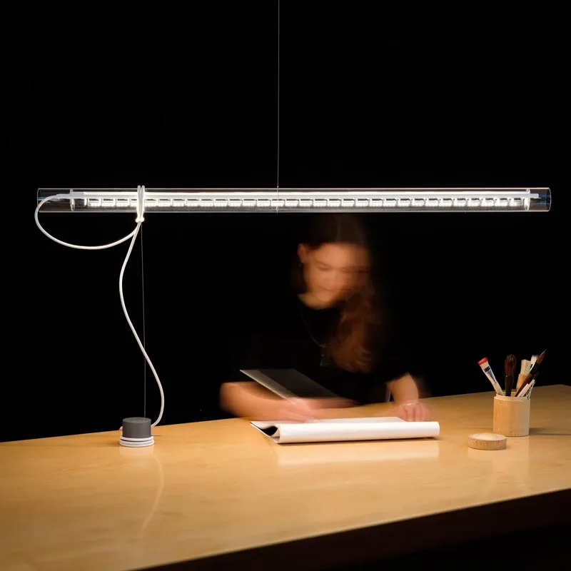 Ingo Maurer Tubular Balance LED-Tischleuchte