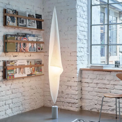 Ingo Maurer Wo-Tum-Bu 1 Stehleuchte 190 cm