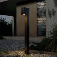 IP44.DE Cut Pollerleuchte Outdoor Ambiente
