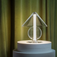 Marset Fragile LED Tischleuchte – Bild 12