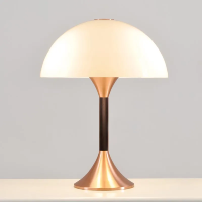 VS Manufaktur TAU Tischleuchte Nussbaum Mokka