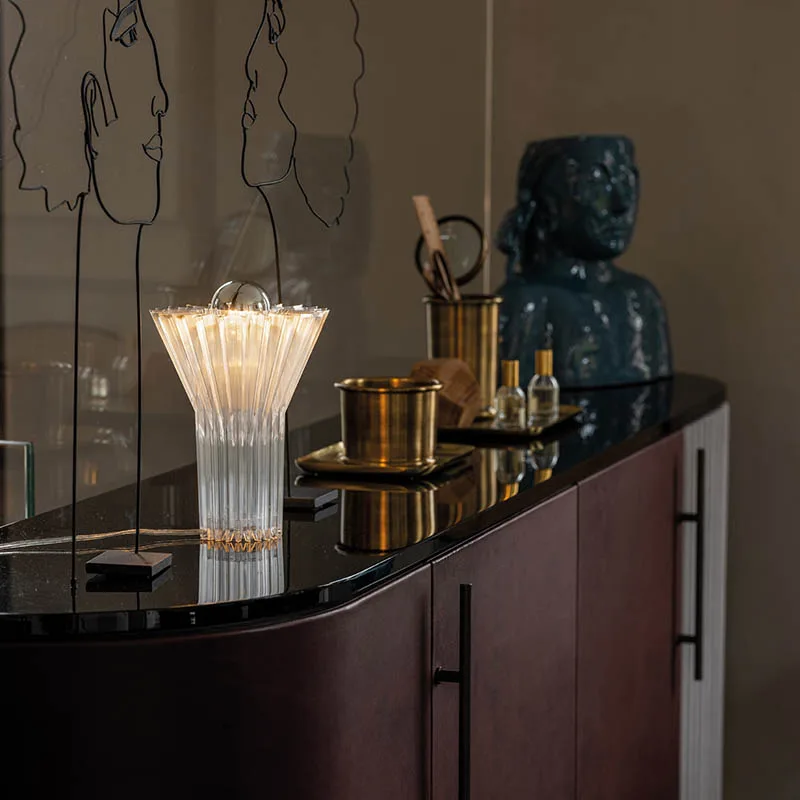 CINI & NILS Bouquet Tischleuchte – Bild 3