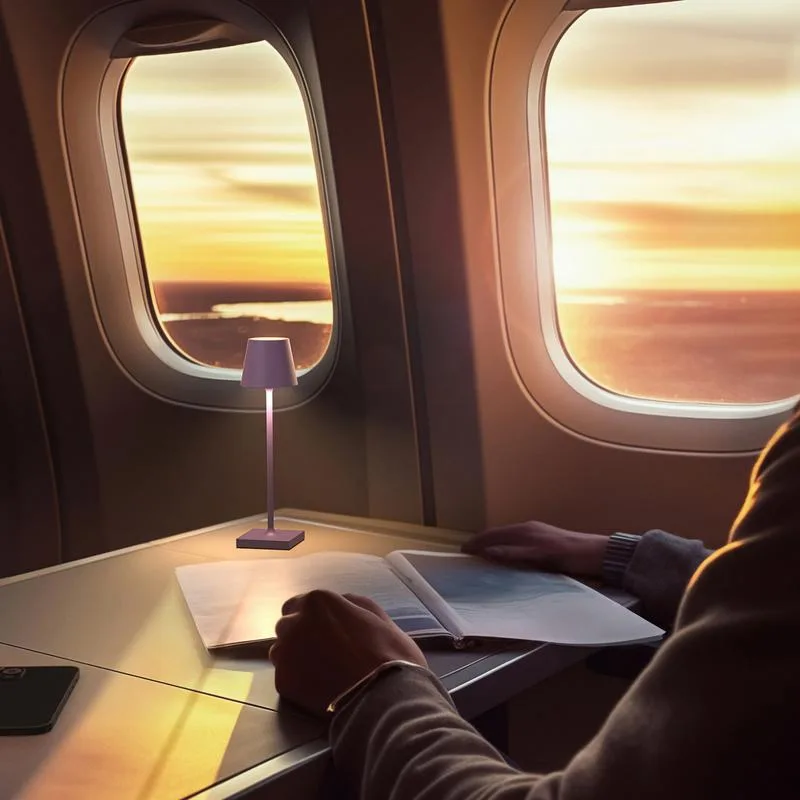 Sigor Nuindie Pocket Akku Tischleuchte salbeigrün USB-C – Bild 3