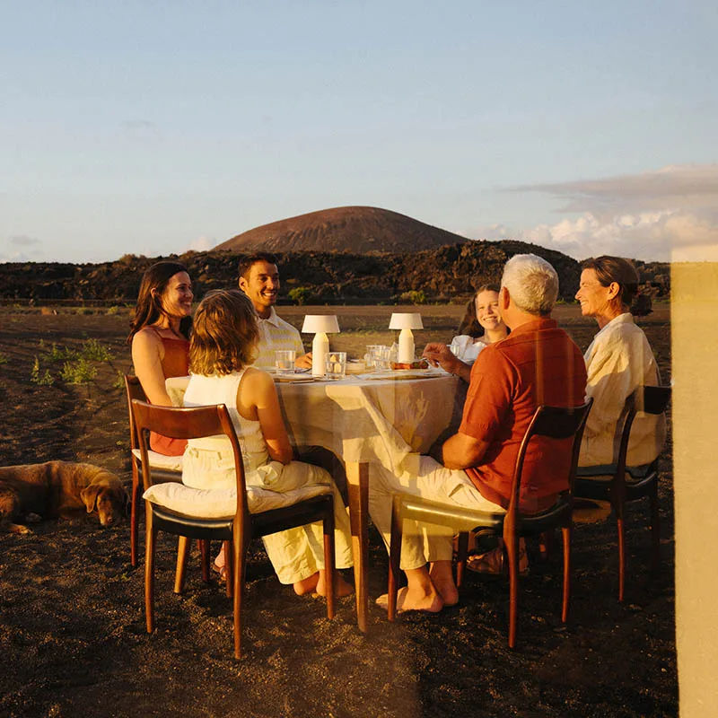 marset-lr-bicoca-white-people Esstisch Beleuchtung Tipps - Richtige Beleuchtung Esszimmer. Optimale Beleuchtung Esstisch