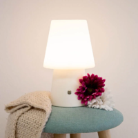 8 seasons design No. 1 - 30 RGB Akku-Tischleuchte – Bild 8