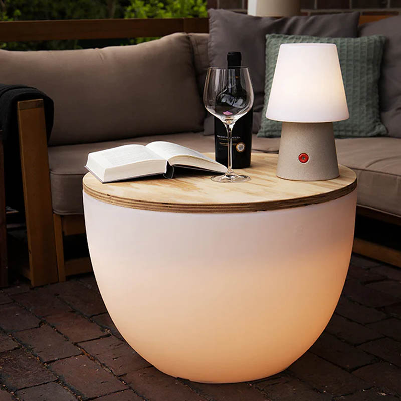 8 seasons design Shining Curvy Pot XM LED-Blumentopf