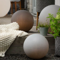 8 seasons design Shining Globe Ø 40 cm Solar Kugelleuchte – Bild 8