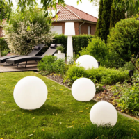 8 seasons design Shining Globe Ø 40 cm Solar Kugelleuchte – Bild 22