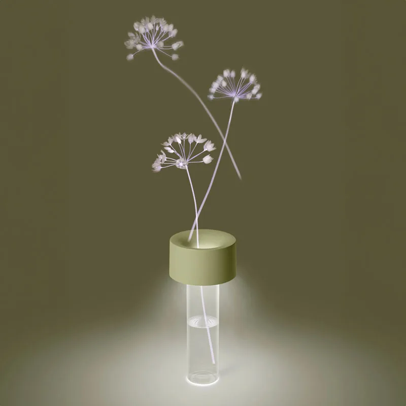 Foscarini Fleur Akku-Tischleuchte in Salbeigrün