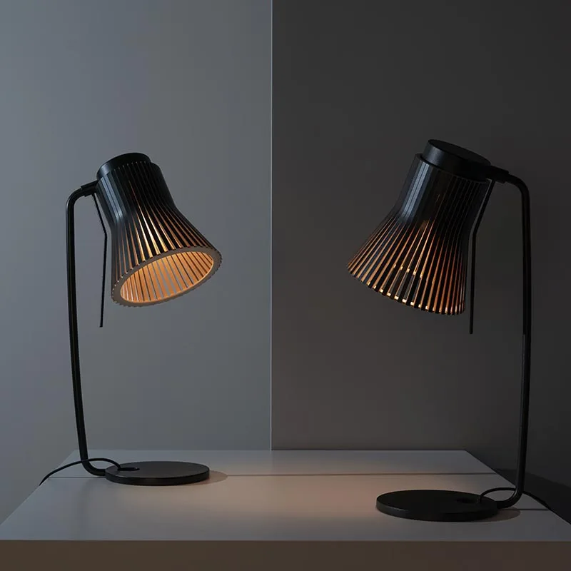 Petite 4620 Nachttischleuchte Secto petite