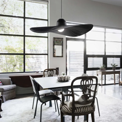 Ideal Lux Madame Pendelleuchte Schwarz über dem Esstisch