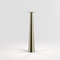 IP44.DE Lix Skinny Akku-Tischleuchte Brass