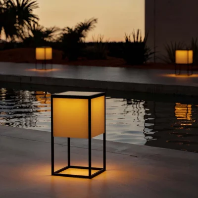 IP44.DE Fil LED-Akkuleuchte mit Solarpanel