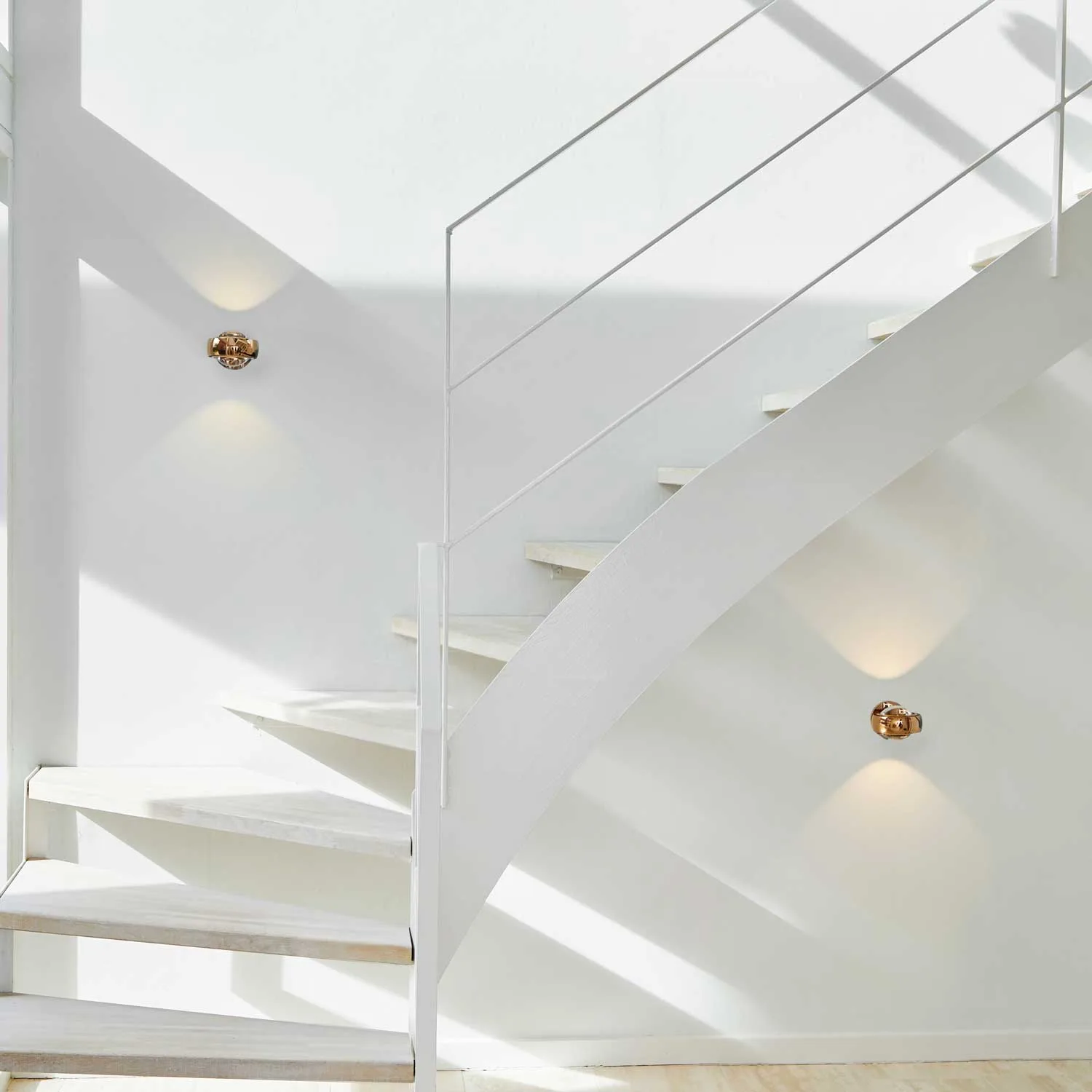 LOOM Design Optic Rose Gold LED-Wandleuchte – Bild 4