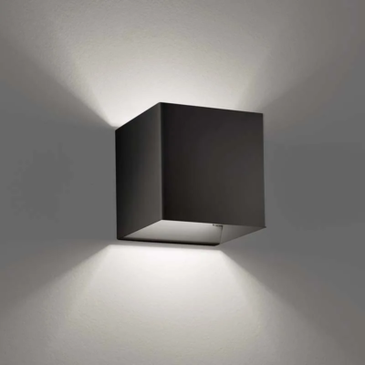 Lodes Laser 10×10 LED-Wandleuchte schwarz matt