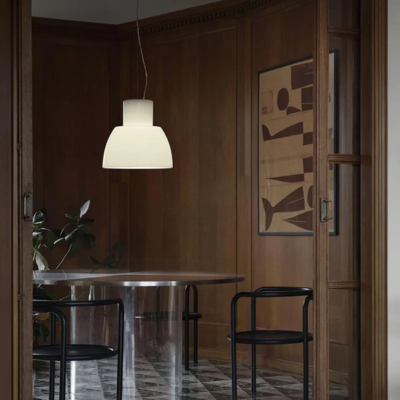 Nemo Lorosae Pendelleuchte Ø 40 cm weiß über Esstisch