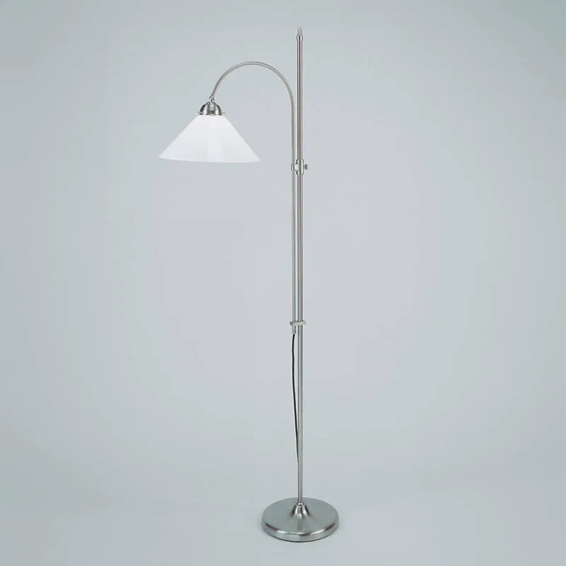 BERLINER MESSINGLAMPEN ST02-70 op n Stehleuchte