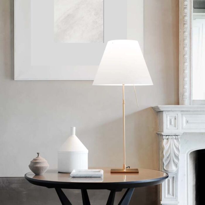 Luceplan Costanza Tischleuchte Messing mit Dimmer