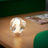 LOOM Design Ice Ball LED-Tischleuchte mit Akku – Bild 5