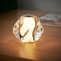 LOOM Design Ice Ball LED-Tischleuchte mit Akku – Bild 6