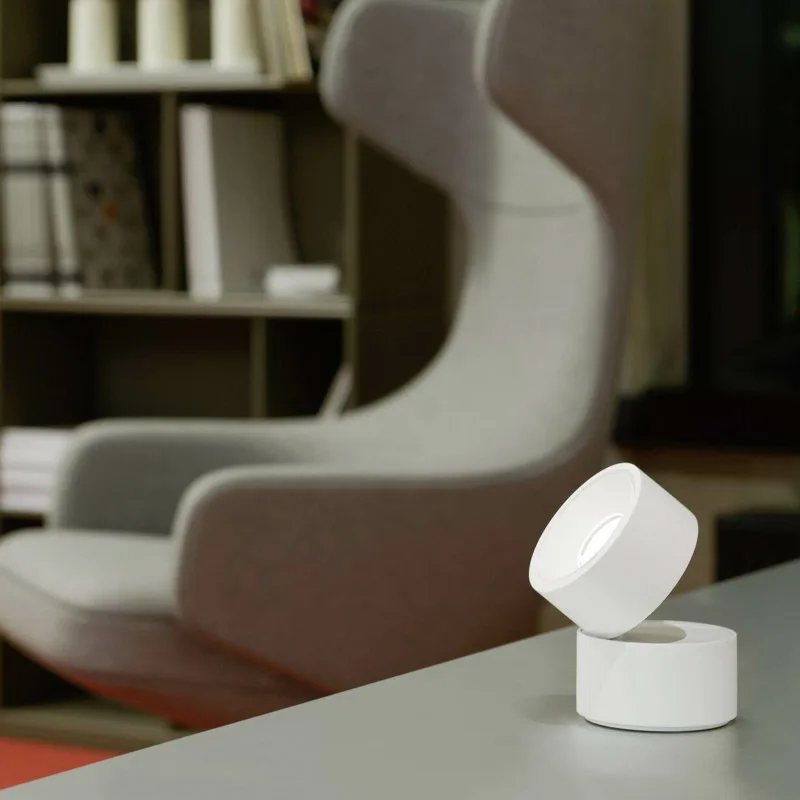 prediger.base p.011 LED-Tischleuchte M ausrichtbar – Bild 7