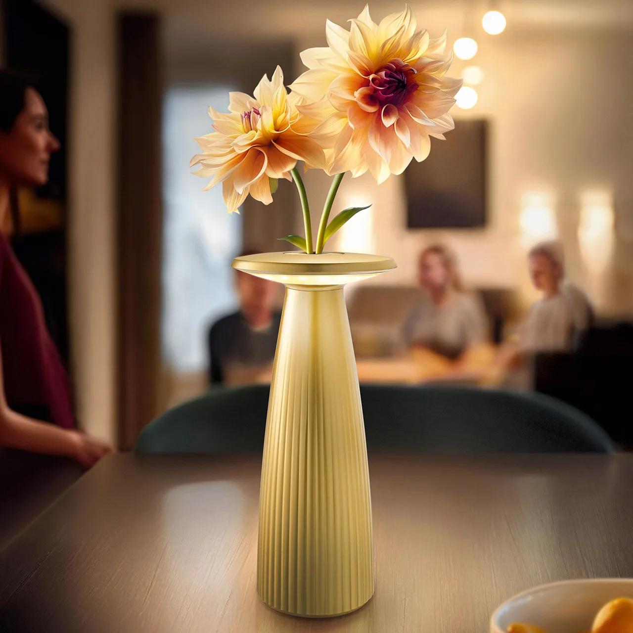 Sigor Nuflair Akku-Tischleuchte goldfarben