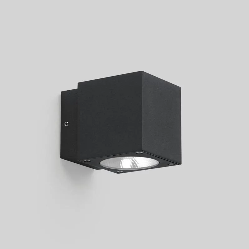 prediger.base p.026 LED-Wandleuchte Außen Q mit Downlight