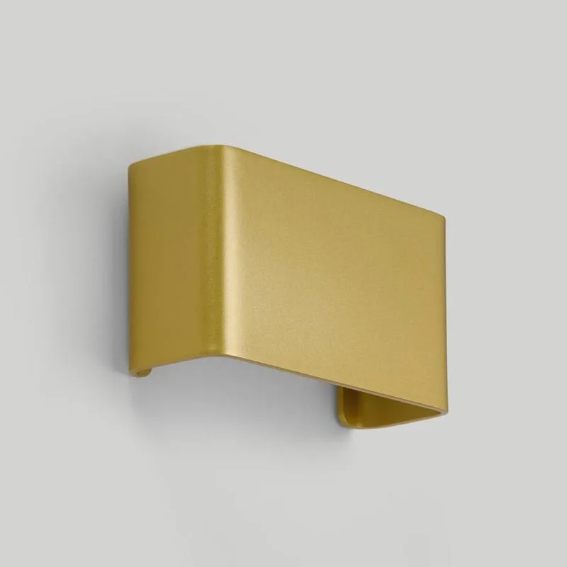 prediger.base p.046 LED-Wandleuchte B mit Uplight/Downlight gold