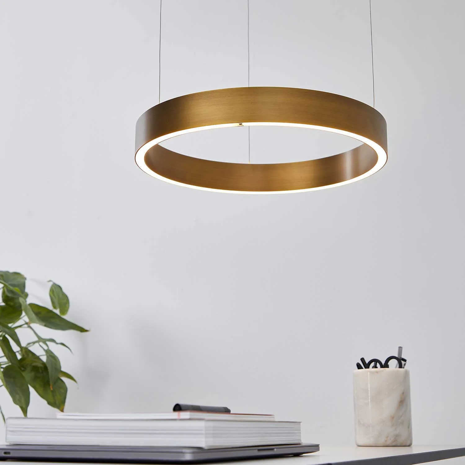 LOOM Design EOS 360 small LED-Pendelleuchte Messing – Bild 4