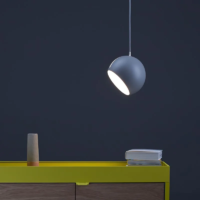 NYTA Pendelleuchte Tilt Globe – Bild 4