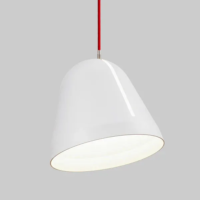 NYTA Pendelleuchte Tilt weiss matt rot